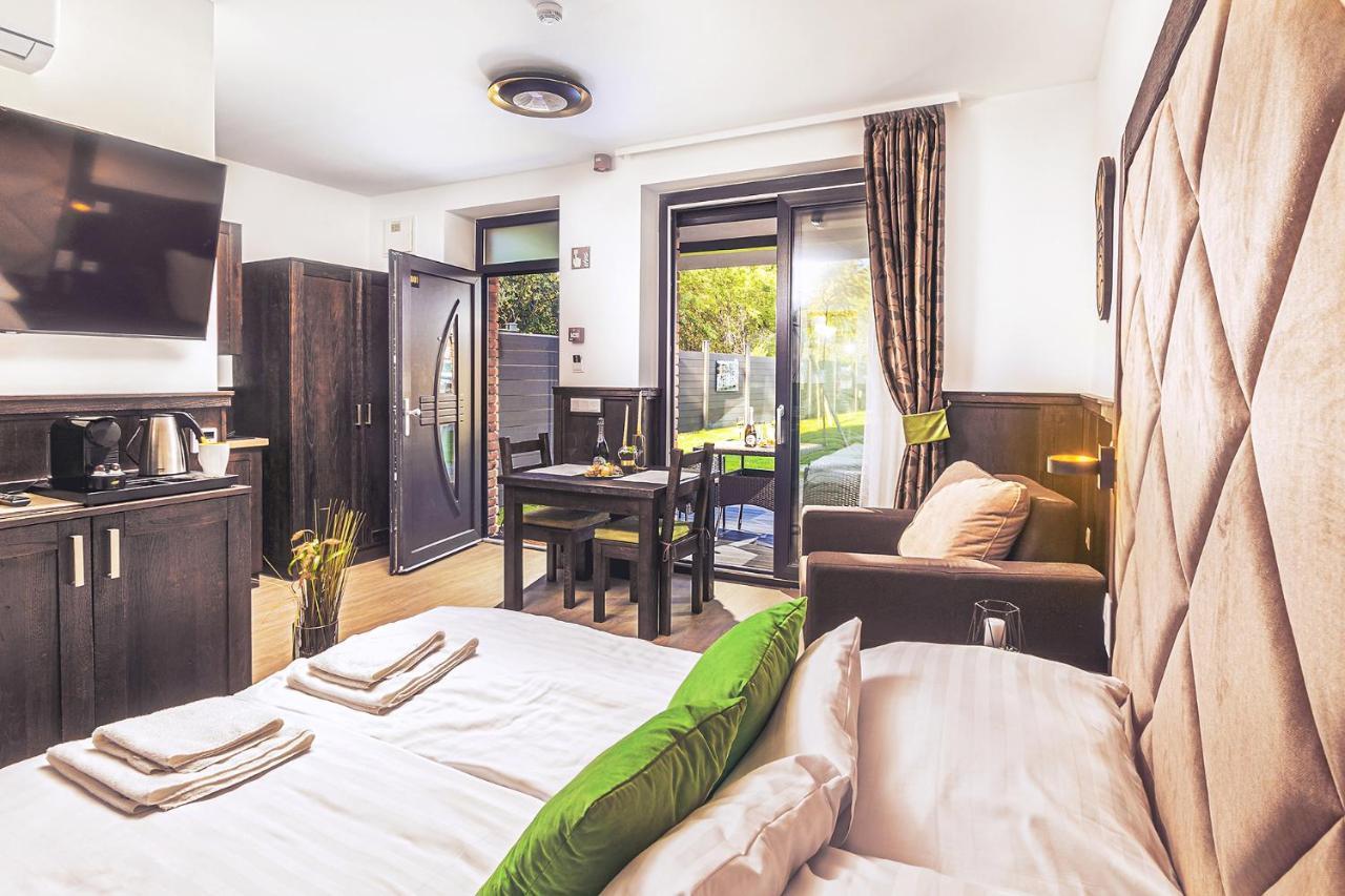 Park Hotel Buek-Buekfuerdo Ngoại thất bức ảnh